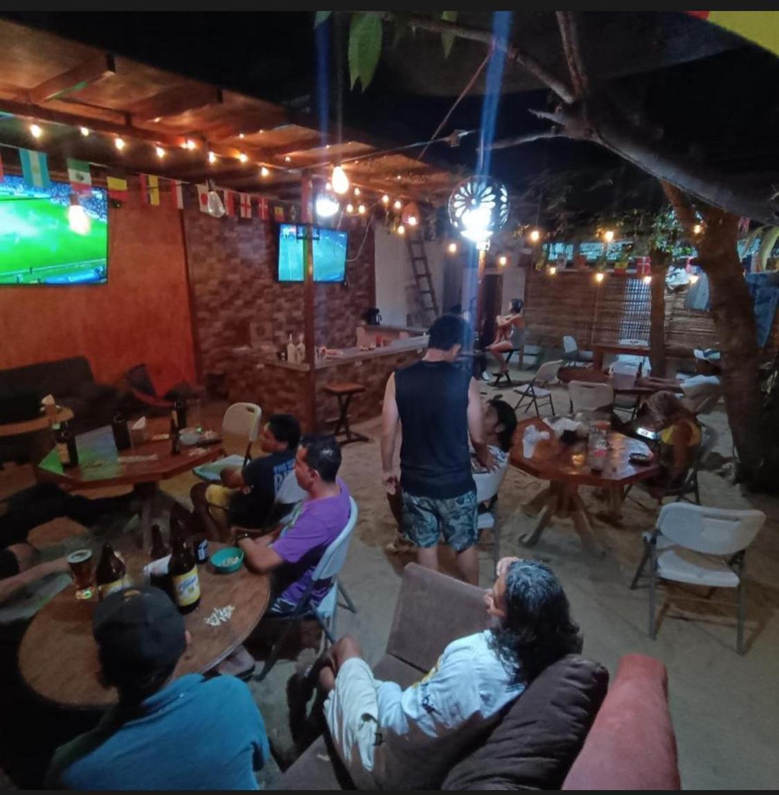 Hostel Cafe El Pescador 埃斯孔迪多港 外观 照片